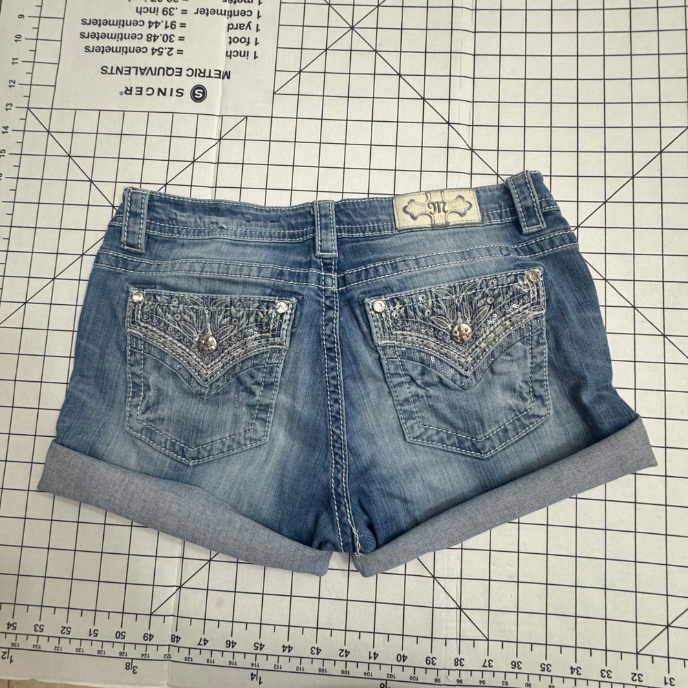 Miss Me Mid Rise Easy Crop Denim Shorts Size 31 Embellished Rhinestone Cuffed